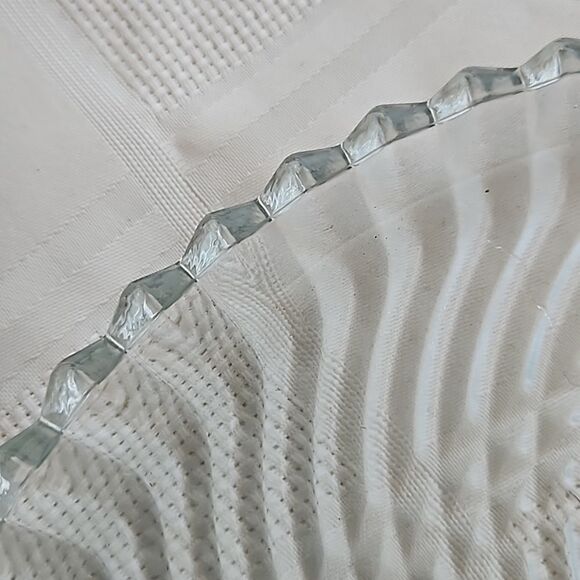 Clear Glass Divided Snack Serving Tray 10"-10" - Picture 14 of 16